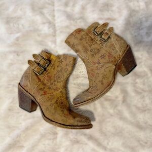 Lucchese Floral Ankle Boots with Buckles - Tan